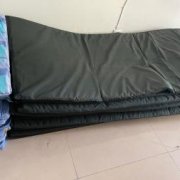 床垫30元/个，海绵垫15元/个